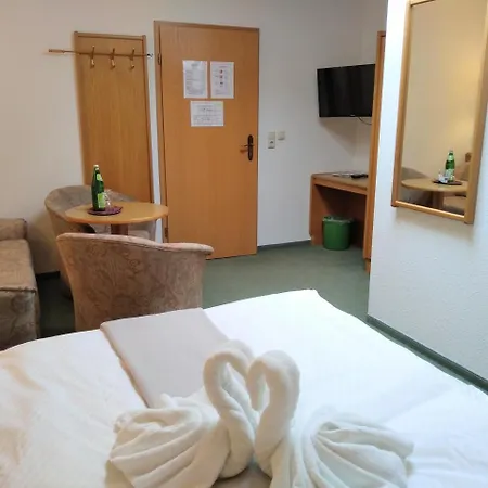 Hotel Phv Garni *