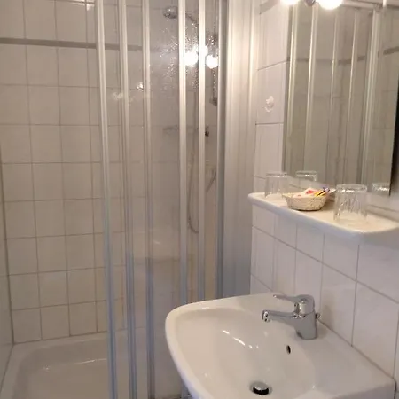 Phv Garni Hotel